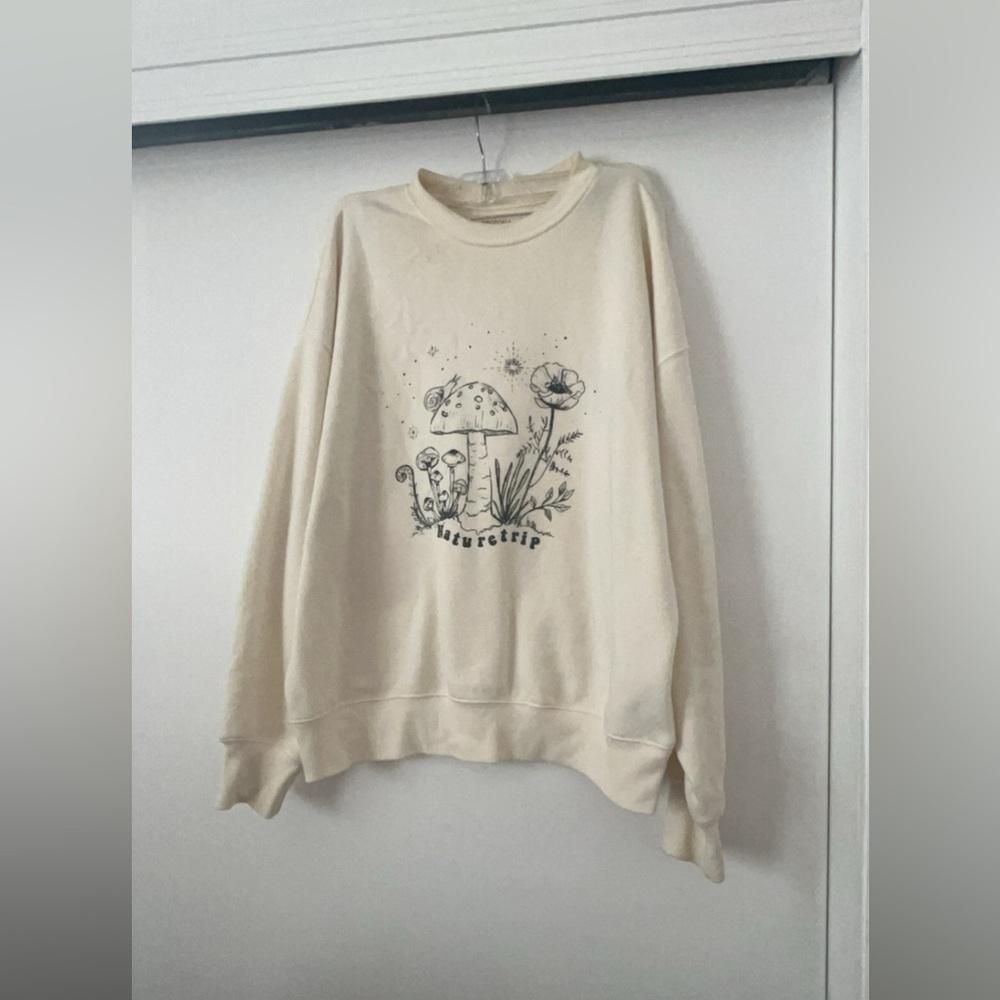 Mushroom and plants crewneck